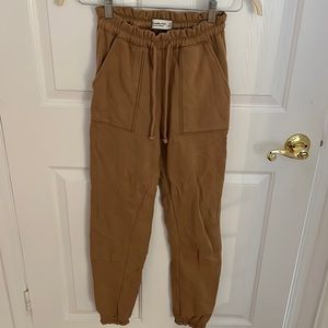 Abercrombie Bucket Sweat Pants